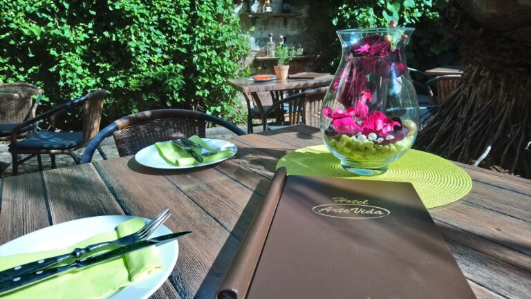 75279153_1627706564045408_6668183998495473810_o